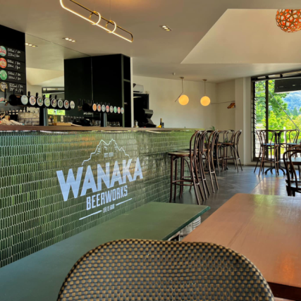 Te Wāhi Toi - Wānaka Brew Bar 